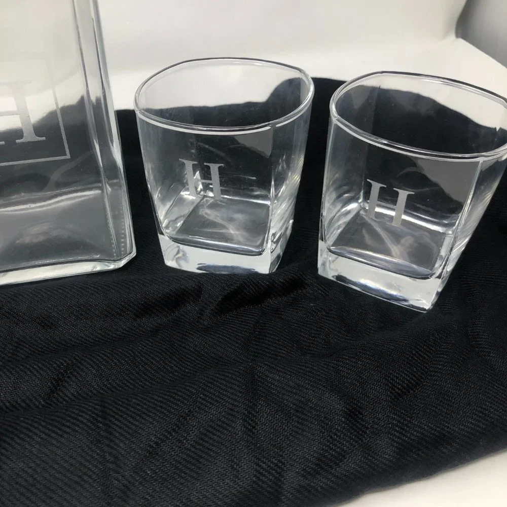 *H* Cathy's Concepts 5pc Monogrammed Decanter Set